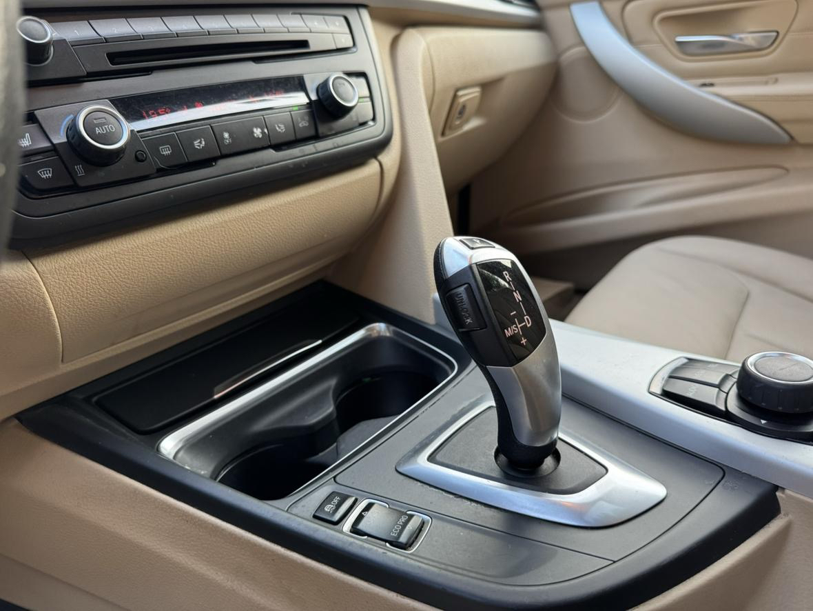 BMW 3 Series 2013 #14 BMW 3 Series 2013 car image #14