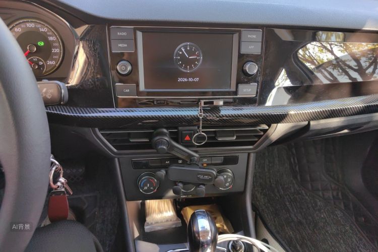 Volkswagen Lavida 2019 car image #15
