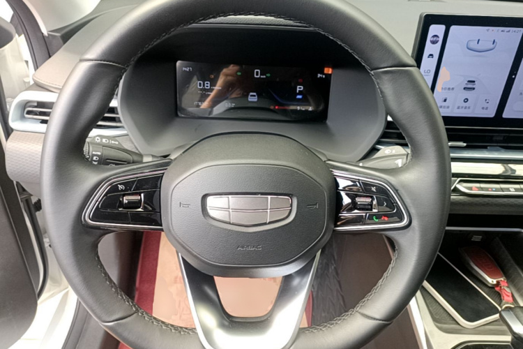 GEELY Emgrand 2025 car image #11