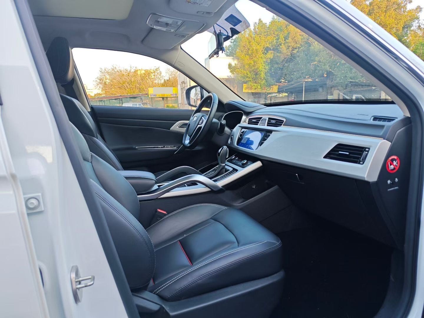 GEELY Coolray 2021 #7 GEELY Coolray 2021 car image #7