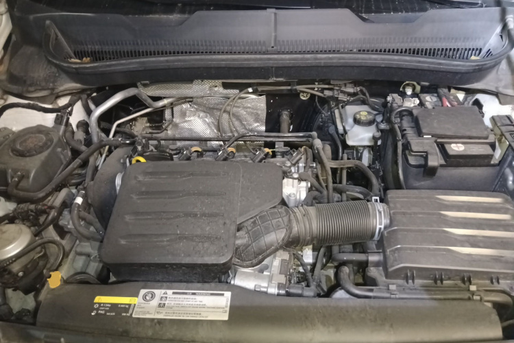 Volkswagen T-Cross 2021 car image #18