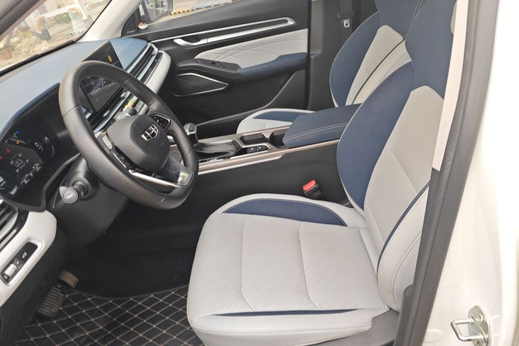 GEELY Emgrand 2022 #15 GEELY Emgrand 2022 car image #15