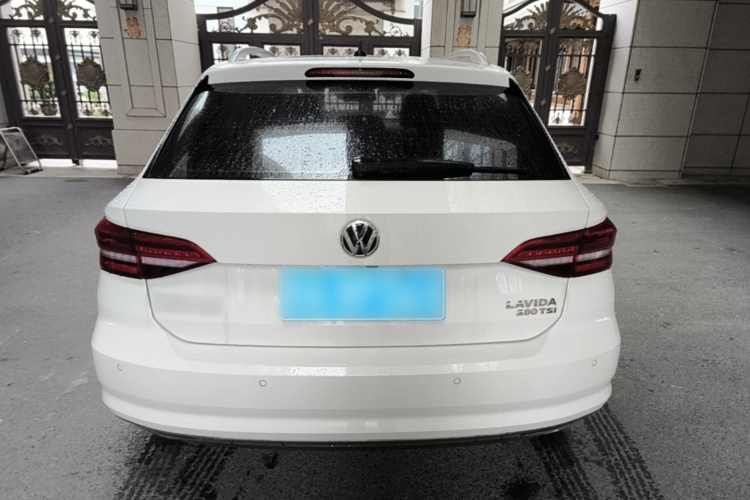 Volkswagen Lavida 2019 car image #6