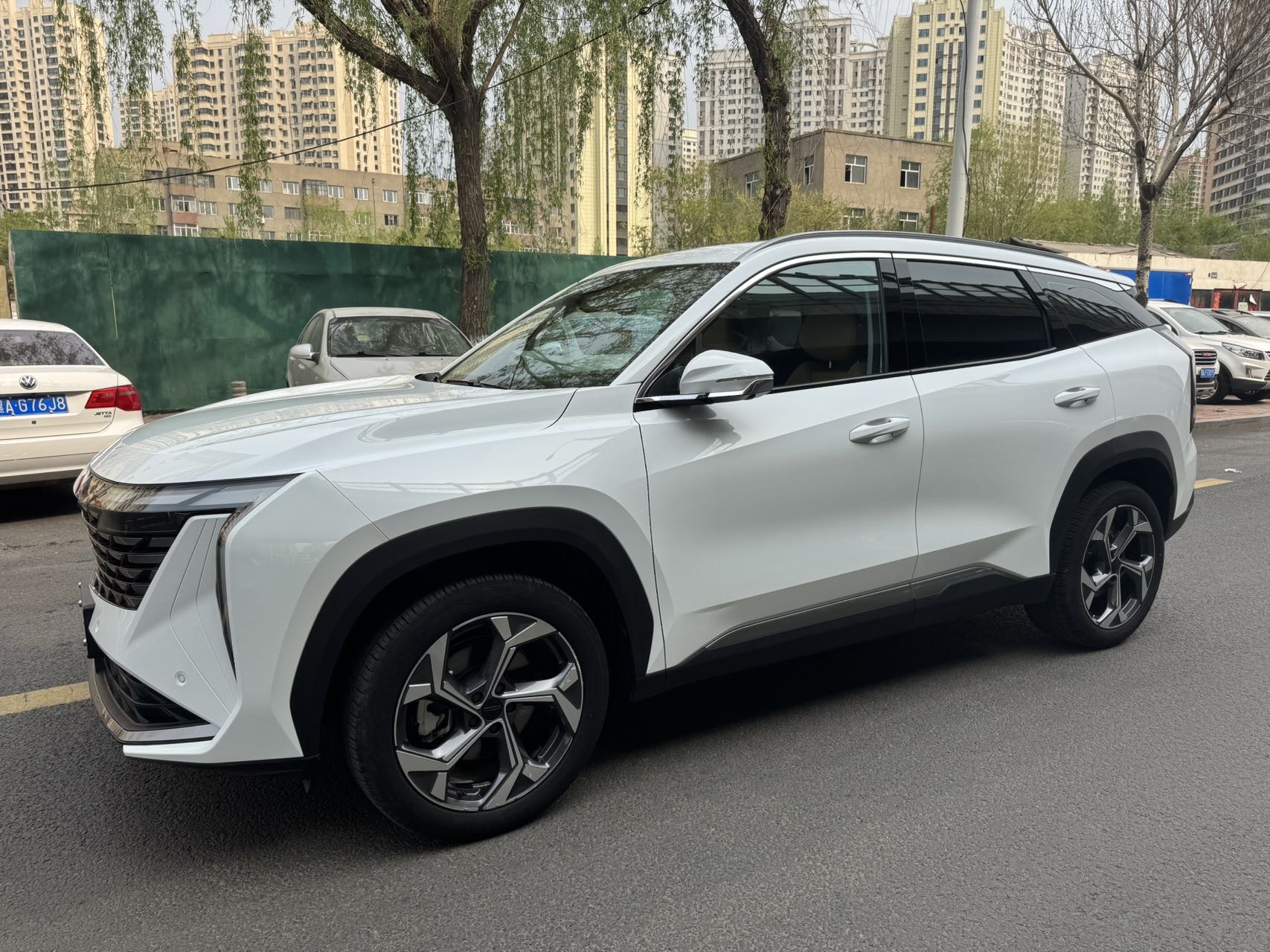 GEELY Boyue L 2024 GEELY Boyue L 2024 car image