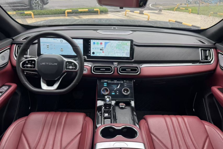 Jetour X70 PLUS 2024 car image #9