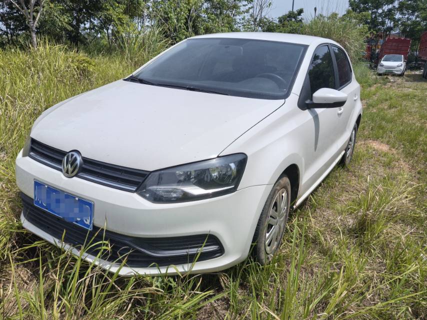 Volkswagen Polo 2016 Volkswagen Polo 2016 car image