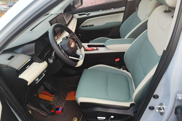 GEELY Emgrand L HiP 2023 car image #15