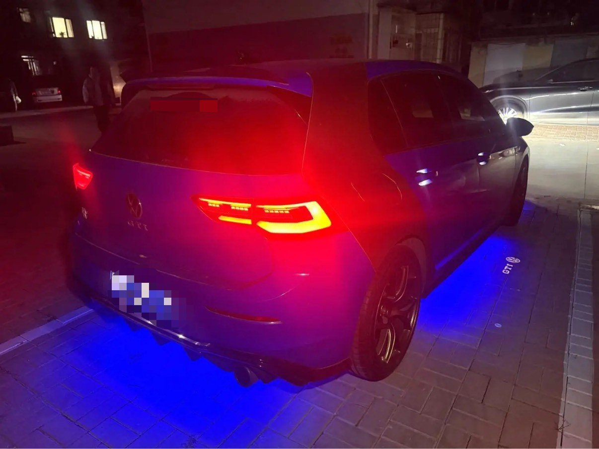 Volkswagen GolfGTI 2023 immagine di auto #6