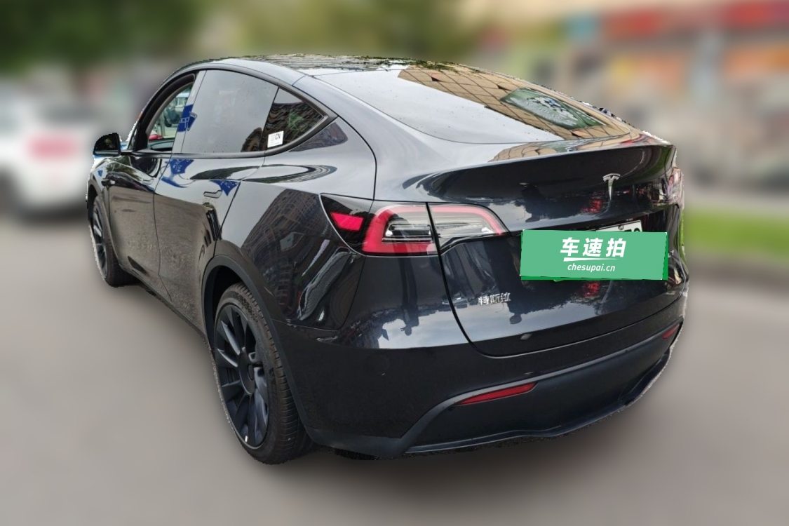 Tesla Model Y 2024 car image #3