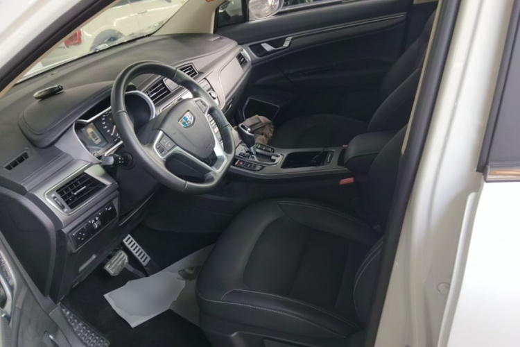 GEELY Emgrand GS 2017 #19 GEELY Emgrand GS 2017 car image #19