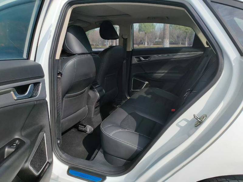 GEELY Emgrand GL 2019 #4 GEELY Emgrand GL 2019 car image #4