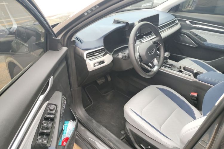 GEELY Emgrand 2022 #9 GEELY Emgrand 2022 car image #9