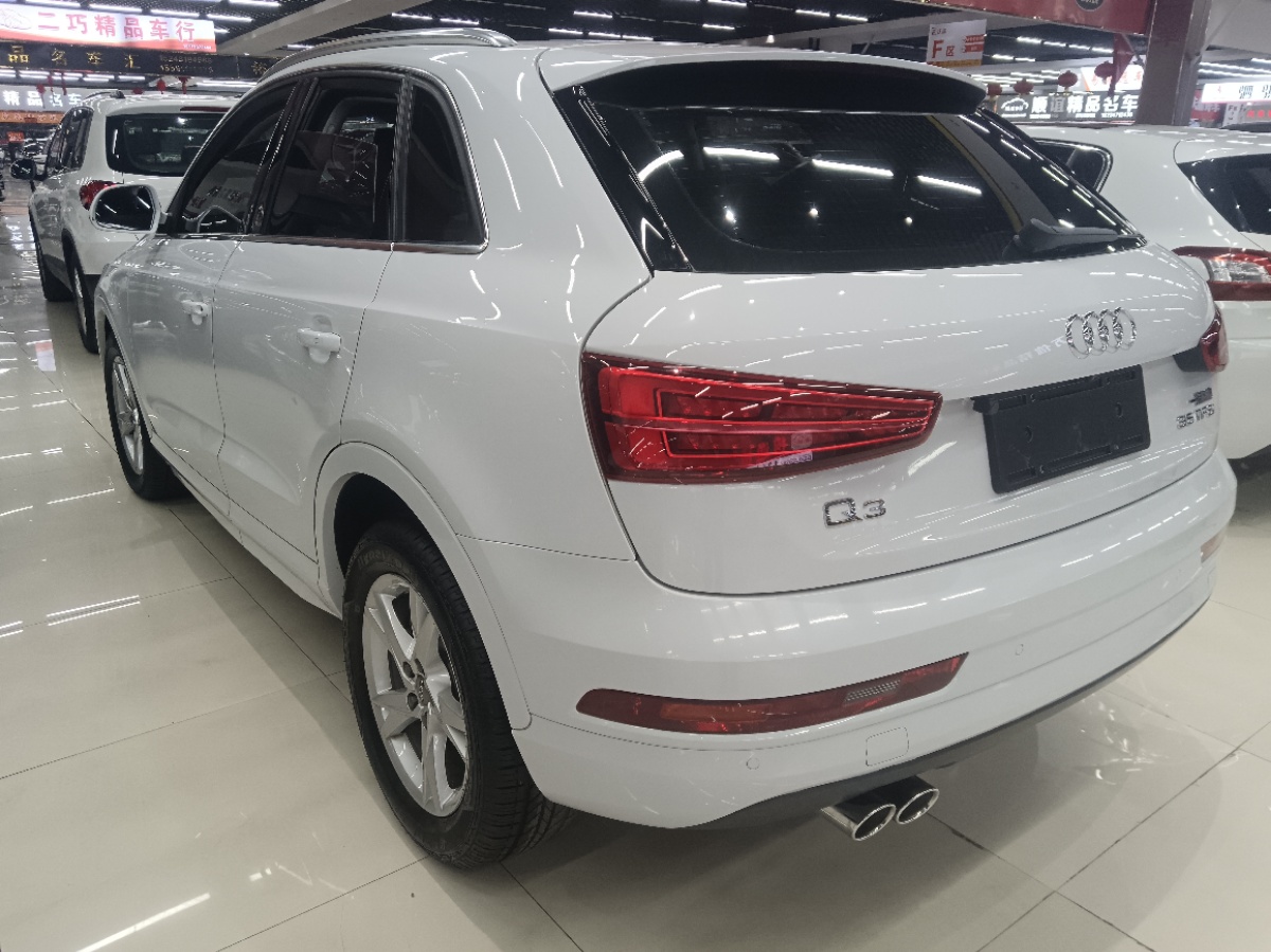 Audi Q3 2018 #4 Audi Q3 2018 car image #4
