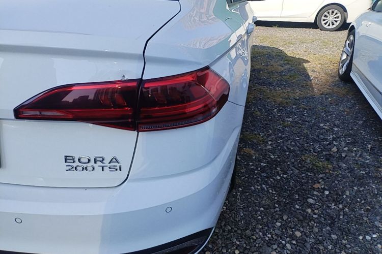 Volkswagen Bora 2023 car image #8
