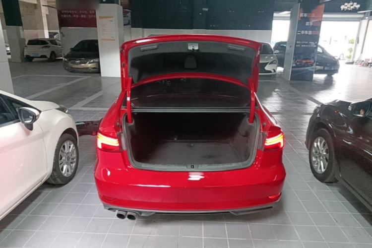 Audi A3 2018 image de voiture #19