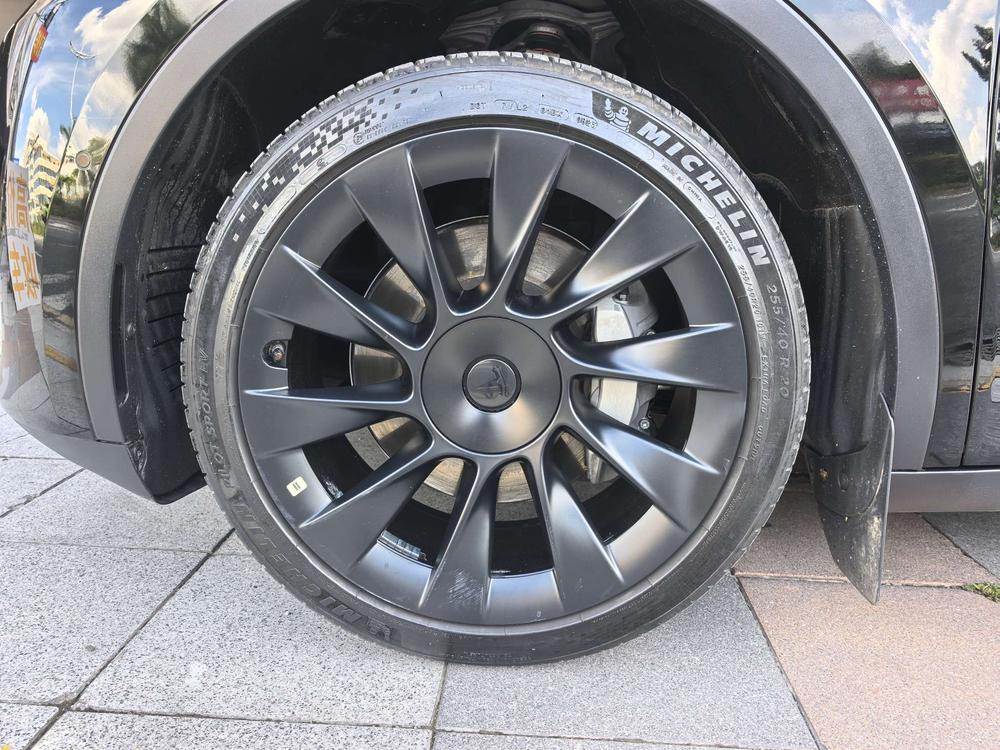 Tesla Model Y 2023 #10 Tesla Model Y 2023 صورة سيارة #10