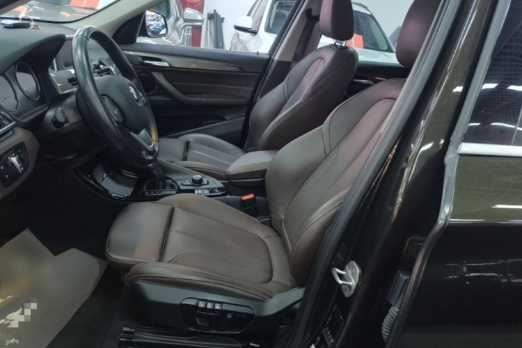 BMW X1 2018 #15 BMW X1 2018 car image #15