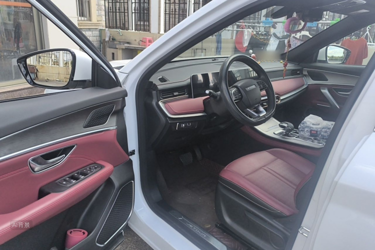 Jetour X70 PLUS 2025 #18 Jetour X70 PLUS 2025 car image #18