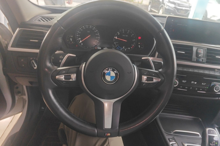 BMW 3 Series 2019 #11 BMW 3 Series 2019 image de voiture #11