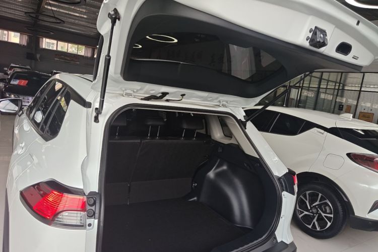 Toyota Corolla Cross 2022 car image #19