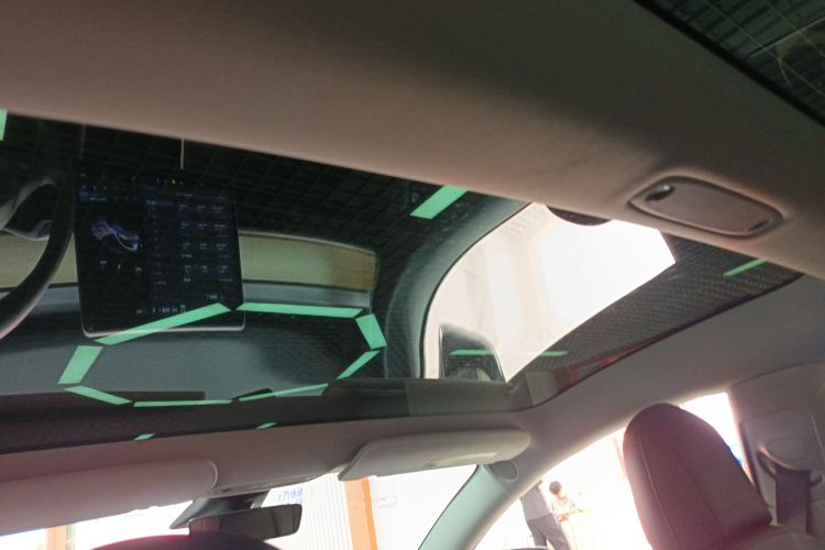 Tesla Model 3 2020 immagine di auto #18