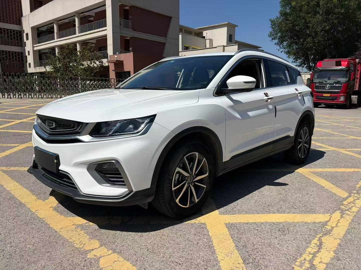 GEELY Coolray 2021 GEELY Coolray 2021 car image