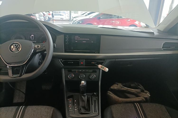 Volkswagen Lavida 2022 car image #17
