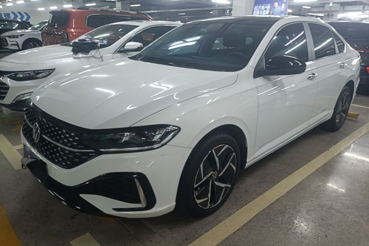 Volkswagen Lavida 2022 car image #2