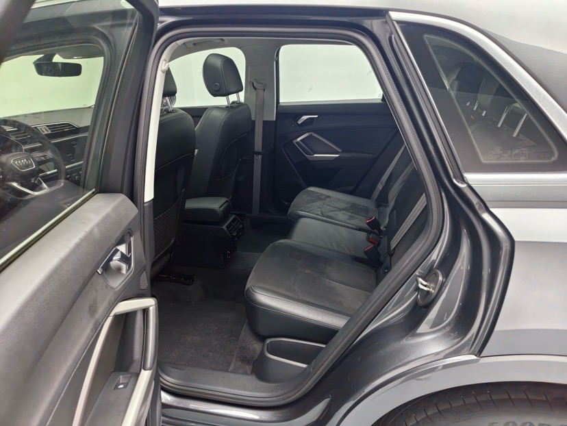 Audi Q3 2020 #7 Audi Q3 2020 car image #7
