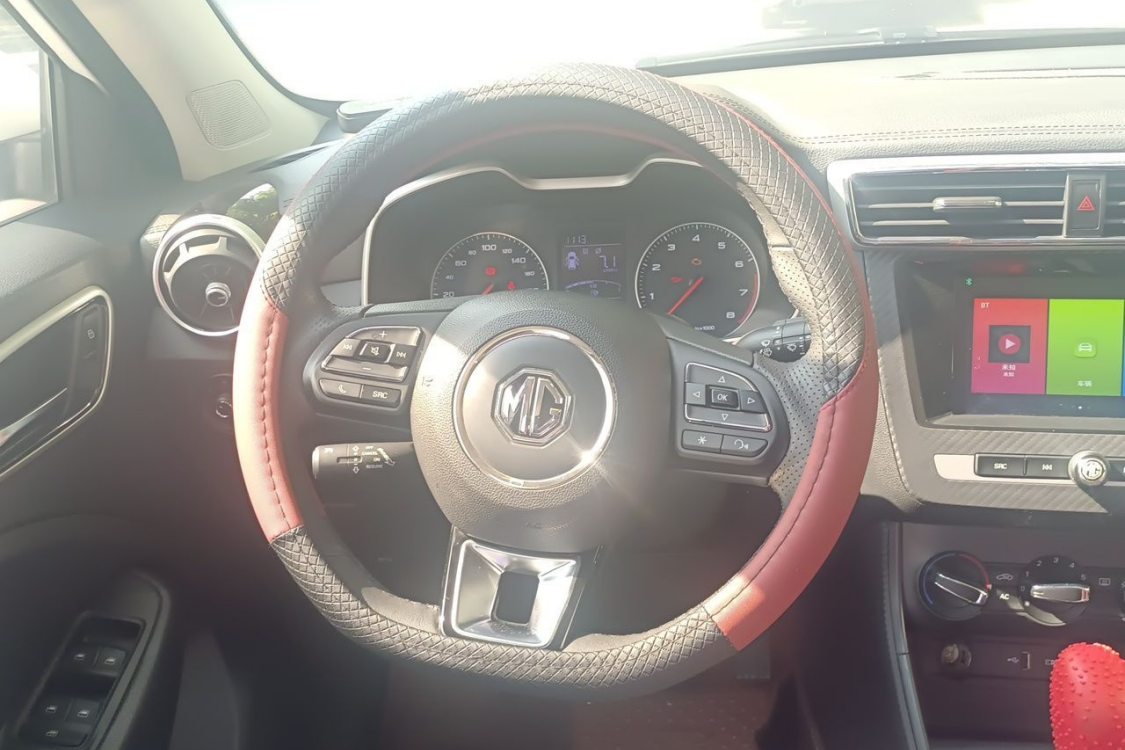 MG ZS 2018 изображение автомобиля #22