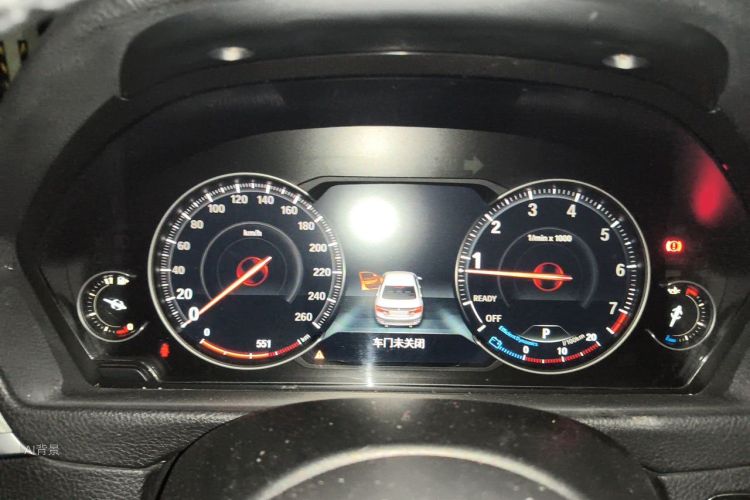 BMW 3 Series 2019 immagine di auto #13