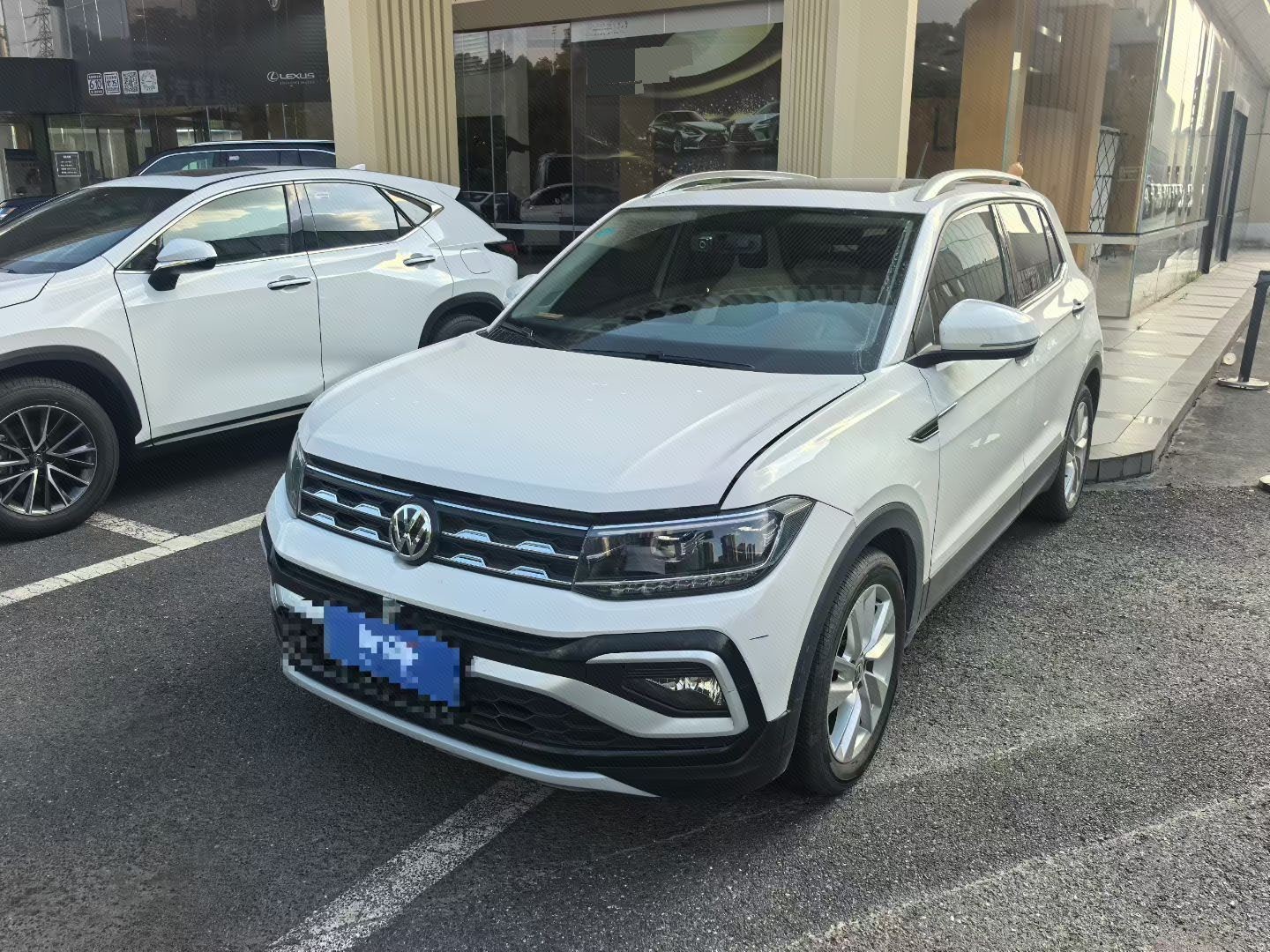 Volkswagen T-Cross 2019 Volkswagen T-Cross 2019 car image