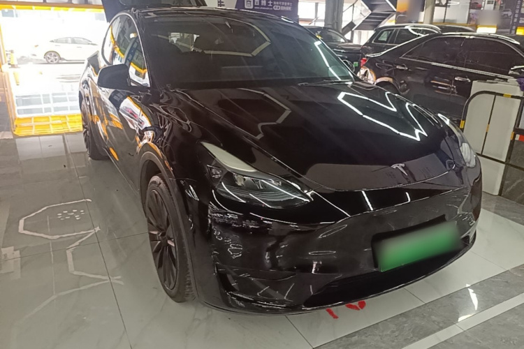 Tesla Model Y 2022 #4 Tesla Model Y 2022 car image #4