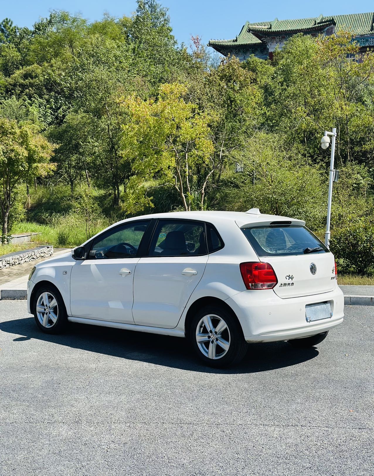 Volkswagen Polo 2011 car image #6