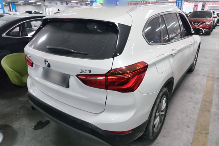 BMW X1 2017 #7 BMW X1 2017 car image #7