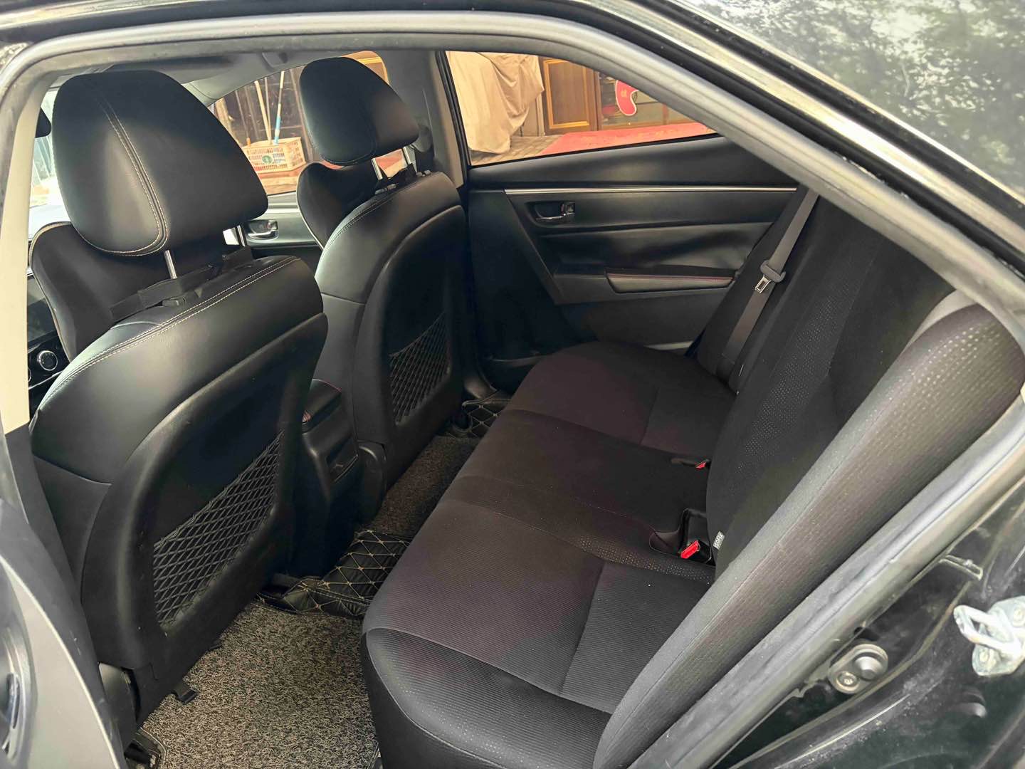 Toyota Corolla 2017 #3 Toyota Corolla 2017 car image #3