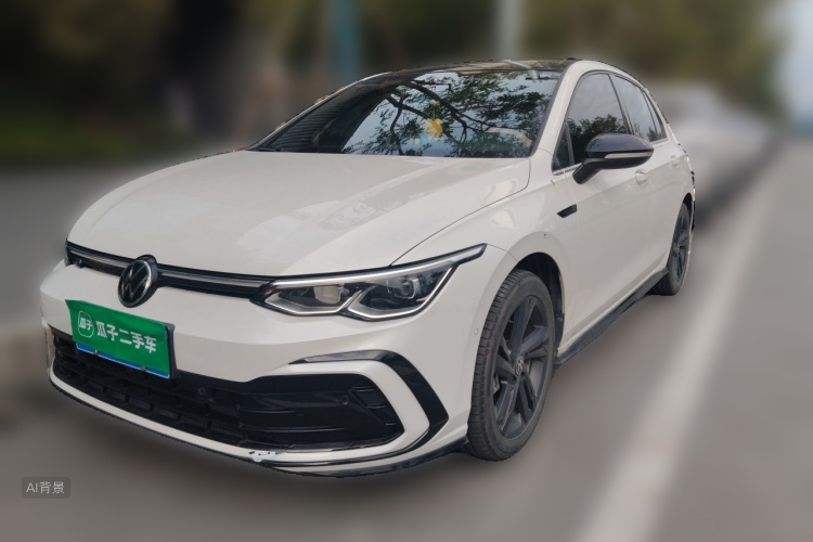 Volkswagen Golf 2022 car image #2