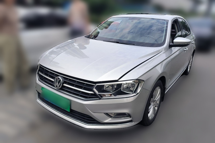 Volkswagen Bora 2016 car image #2