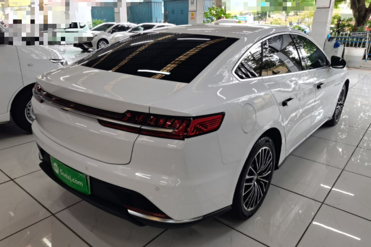 BYD Han 2022 car image #7
