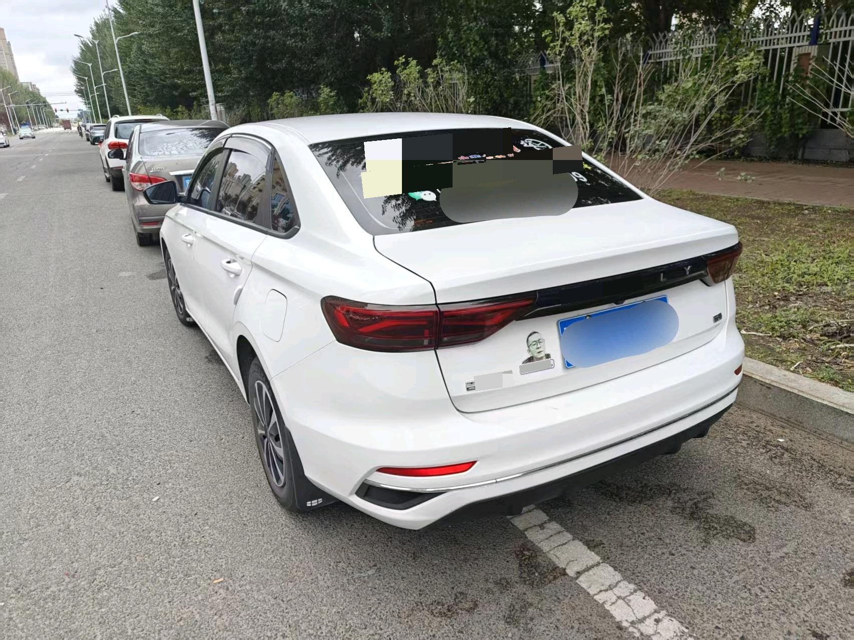 GEELY Emgrand 2024 #4 GEELY Emgrand 2024 car image #4
