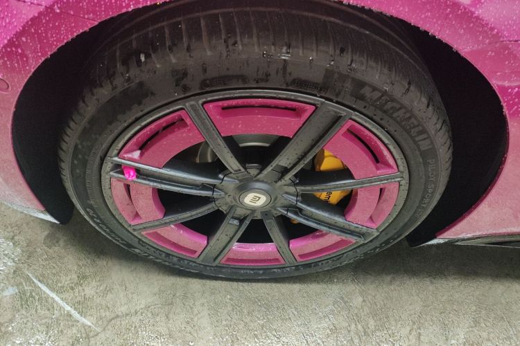 MI SU7 2025 car image #9