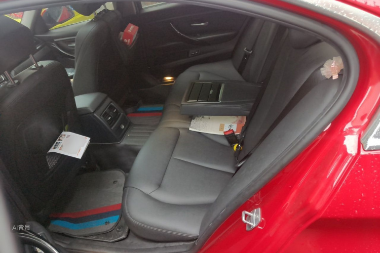 BMW 3 Series 2018 #19 BMW 3 Series 2018 car image #19