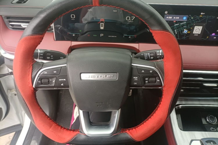 Jetour X70 PLUS 2024 #15 Jetour X70 PLUS 2024 car image #15