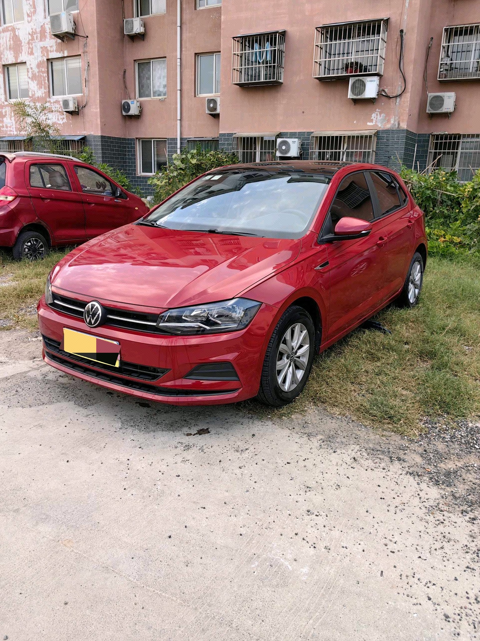 Volkswagen Polo 2021 car image 