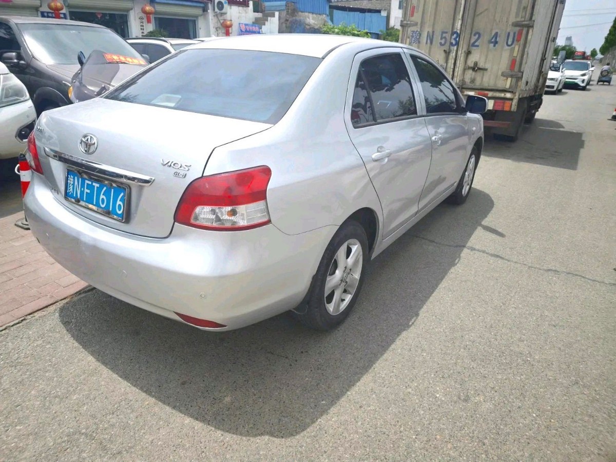 Toyota Vios 2010 car image #4