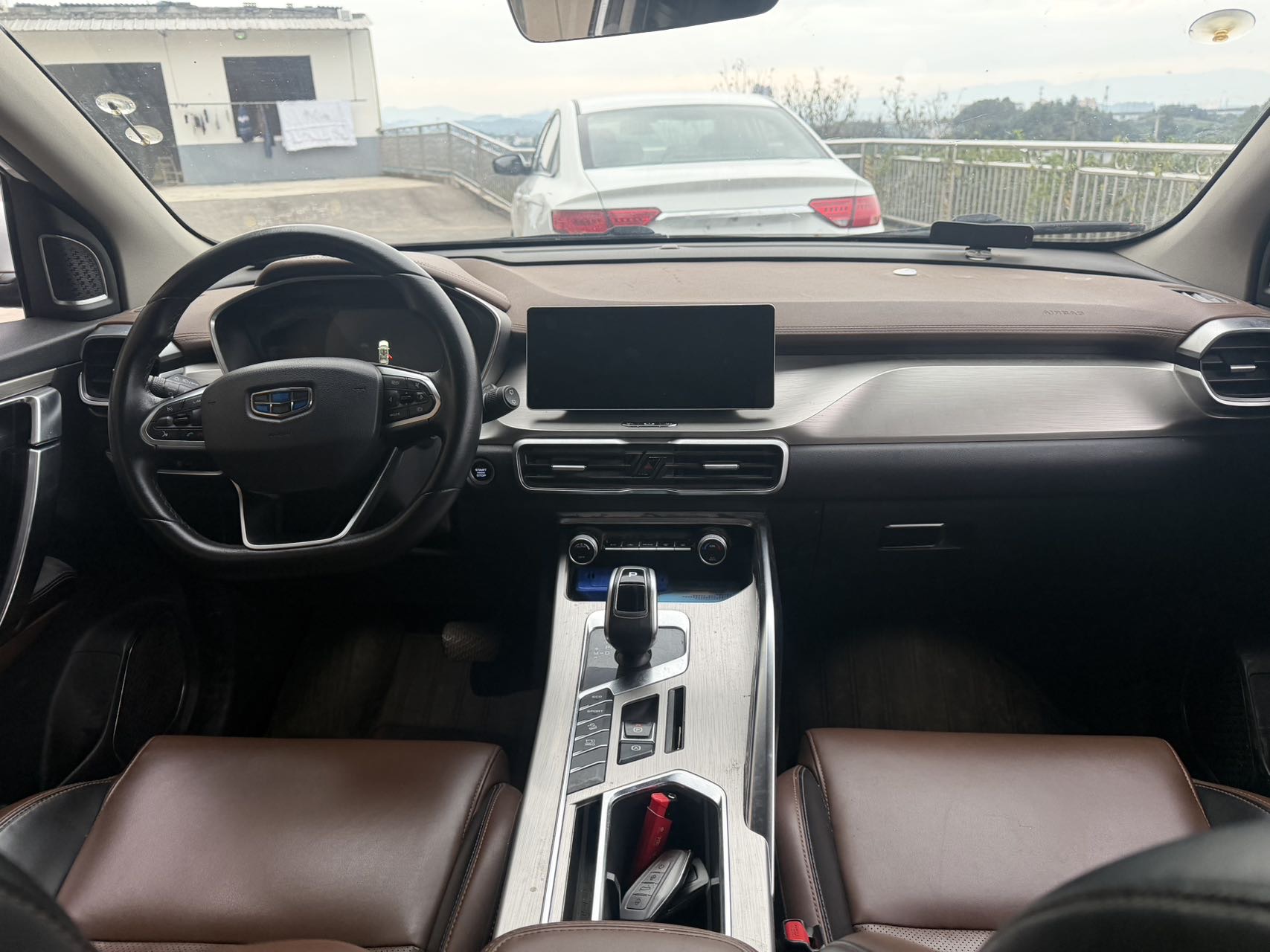 GEELY Coolray 2019 immagine di auto #5