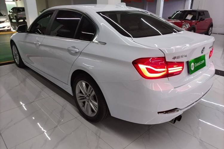 BMW 3 Series 2017 #5 BMW 3 Series 2017 car image #5