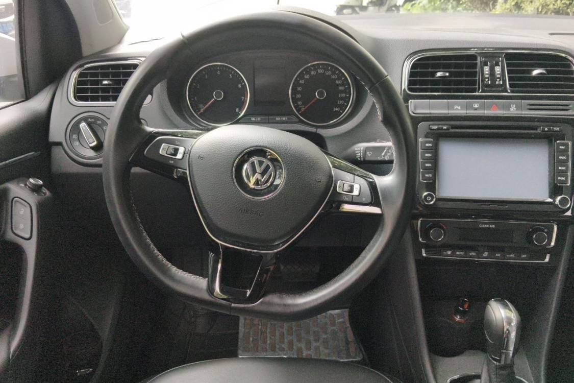 Volkswagen Polo 2016 #22 Volkswagen Polo 2016 car image #22