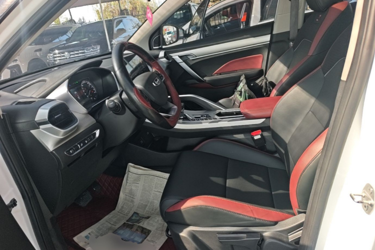 GEELY Coolray 2022 imagen de coche #15