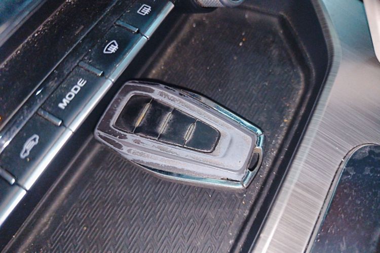 GEELY Coolray 2019 imagen de coche #14